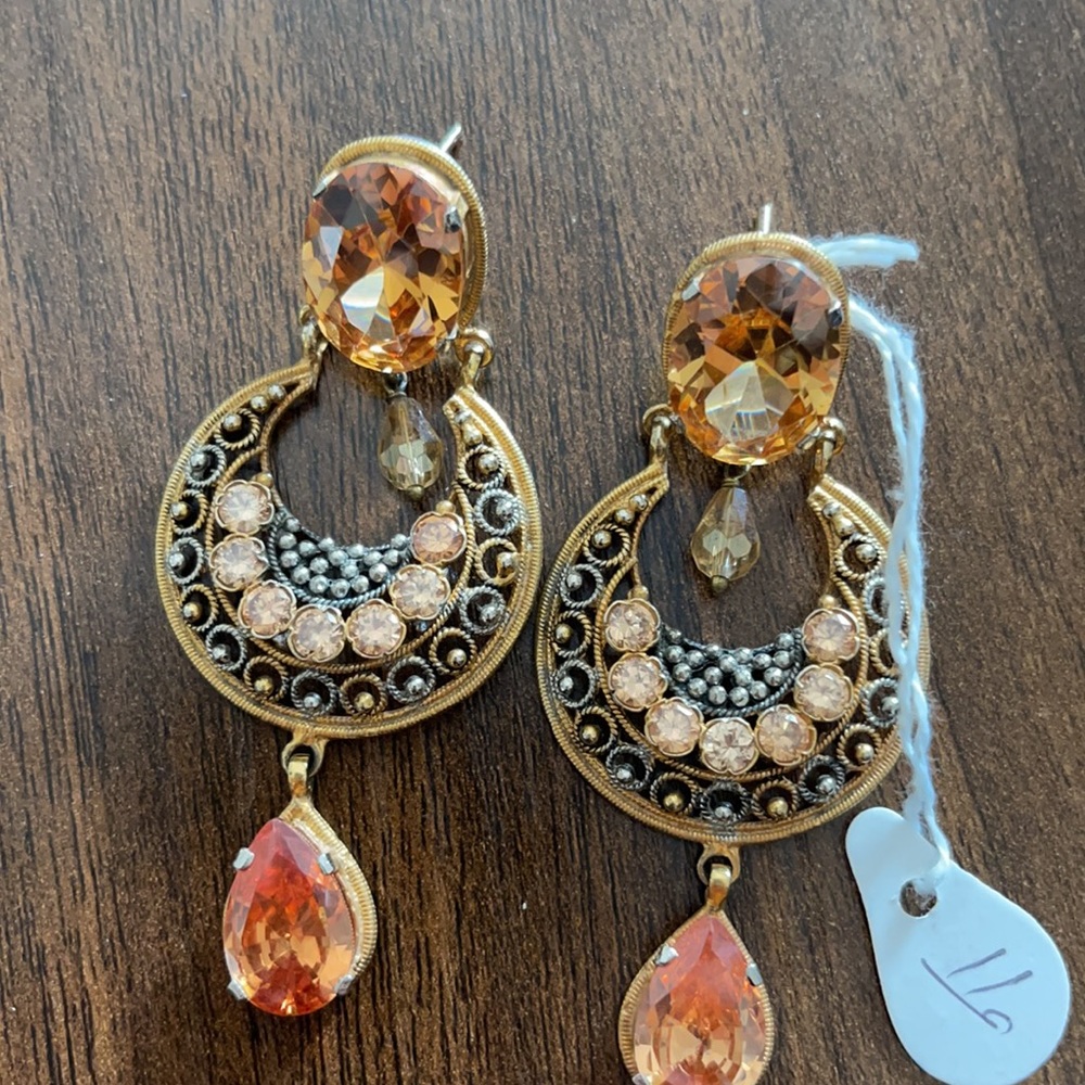 Earrings - Picture 2 of 2
